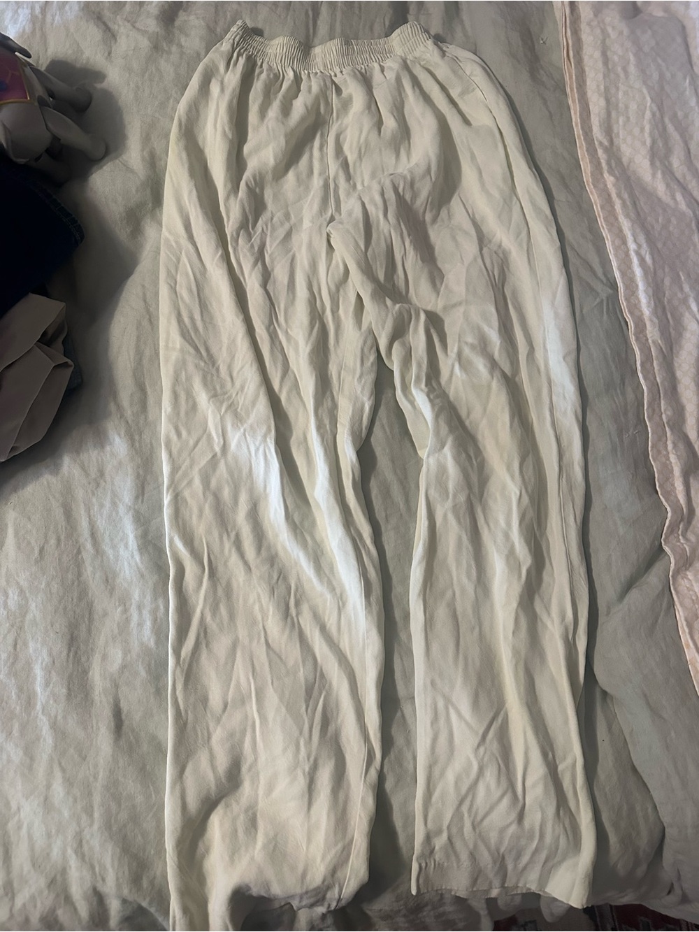 Lightweight Elastic-Waist Jogger Pants for Women